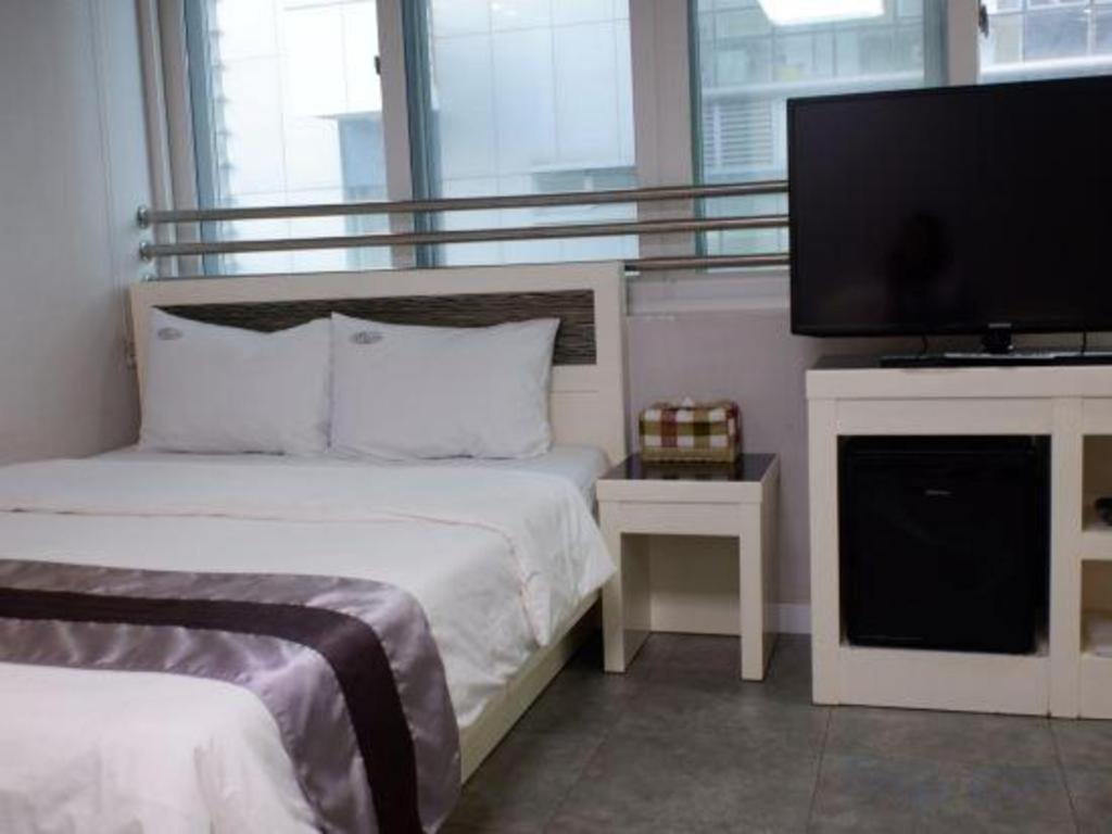Novalus Tourist Hotel Сеул Екстериор снимка