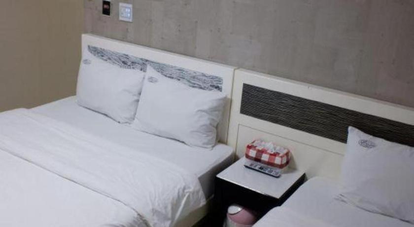 Novalus Tourist Hotel Сеул Екстериор снимка