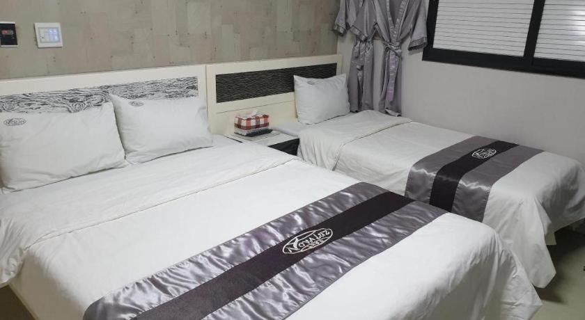 Novalus Tourist Hotel Сеул Екстериор снимка